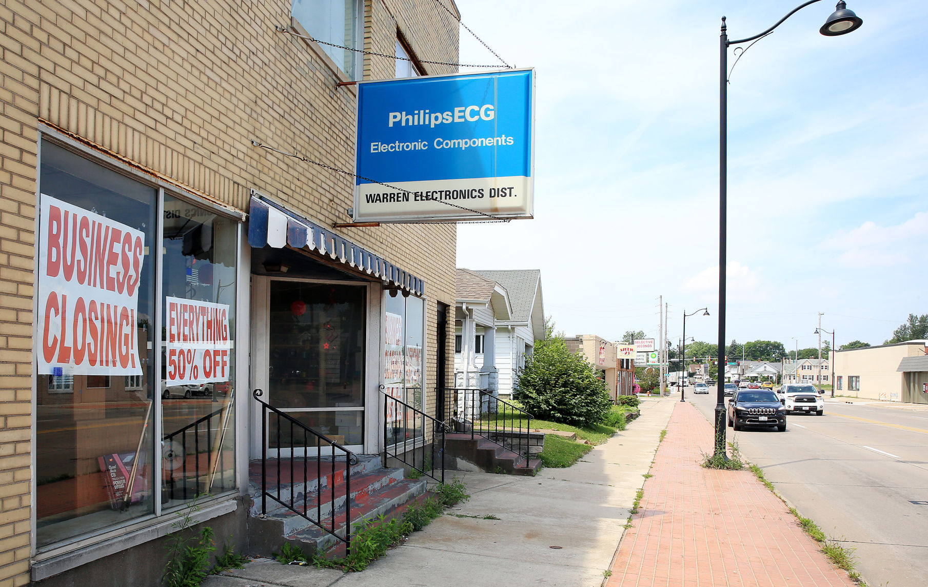Warren Electronics Distributing